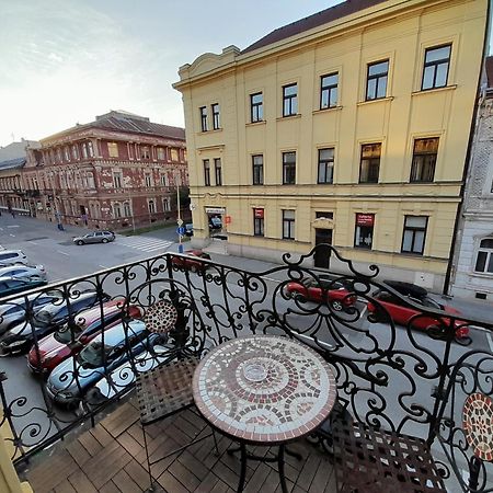 Entrez Apartment 3 - Historical Centre Кошице Номер фото