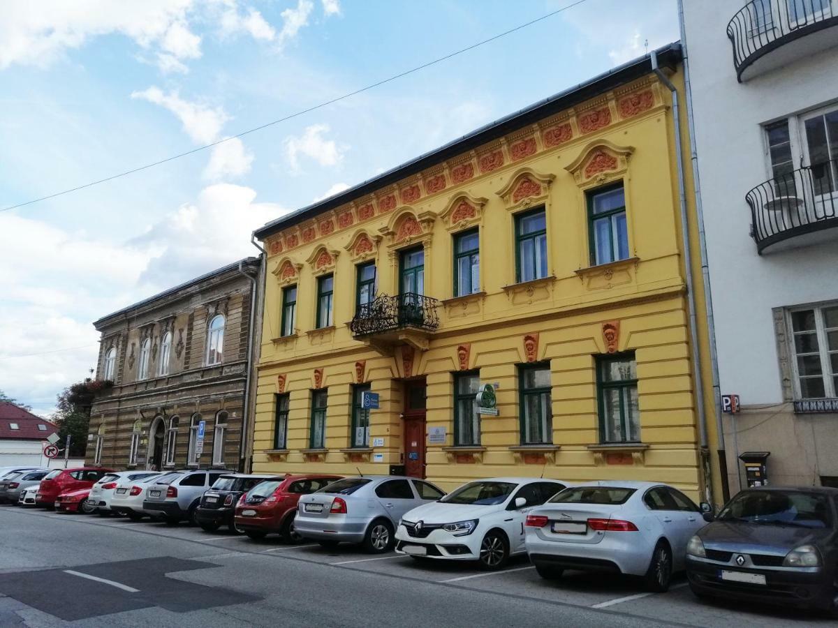 Entrez Apartment 3 - Historical Centre Кошице Экстерьер фото